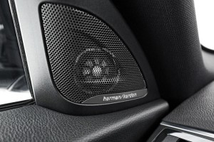 Jak poznat stupeň výbavy továrního audio systému BMW?