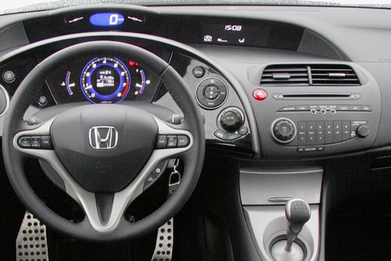 Redukční rámeček autorádia pro Honda Civic VIII Ahifi.cz