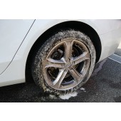 Čistič kol a pneu Soft99 Digloss Kamitore Wheel and Tire Cleaner (800 ml)