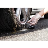 Kartáče na pneumatiky Soft99 Digloss Kamitore Tire Brush