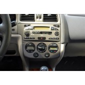 Rámeček autorádia Nissan Primera