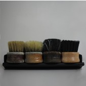 Polička na kartáče na kůži Poka Premium Shelf for Leather and Upholstery Brushes 40 cm