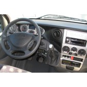 Редуцираща рамка за автомобилно радио за Iveco Daily II