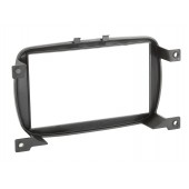 Car radio reduction frame for Fiat 500