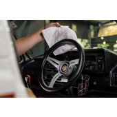 Dezinfekce interiéru Auto Finesse Wipe Out Interior Disinfectant (500 ml)