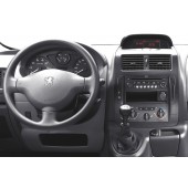 Redukční rámeček autorádia pro Peugeot / Citroen / Toyota / Fiat