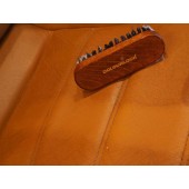 Colourlock четка за кожа