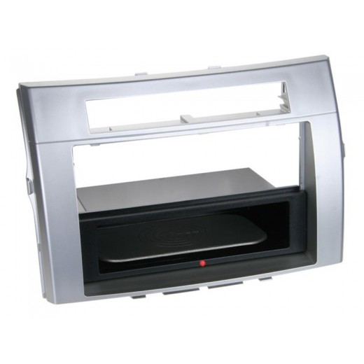 <p>Рамка за монтаж с Inbay зареждане за инсталиране на&nbsp;<strong>1DIN&nbsp;</strong>следпродажбено автомобилно радио за автомобили:</p><ul><li>Toyota <strong>Corolla Verso (ZER/ZZE/R1)&nbsp;компактен ван </strong>(април 2004 -> март 2009)</li><