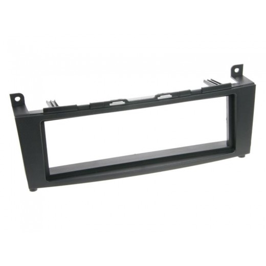 Car radio reduction frame for Mercedes C-Class