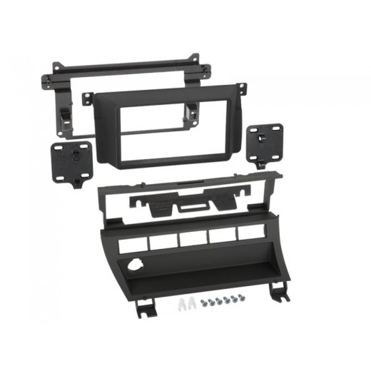 Car radio reduction frame for BMW 3