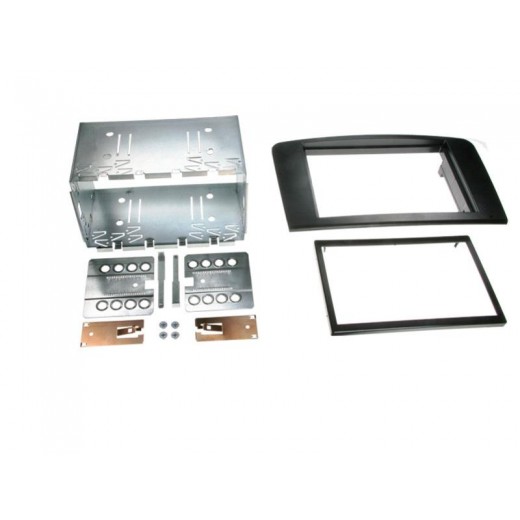 Car radio reduction frame for Mercedes M-Class