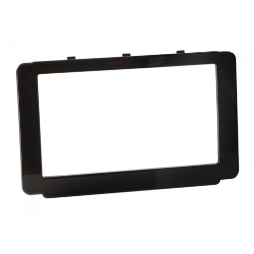 Car radio reduction frame for Toyota Hilux