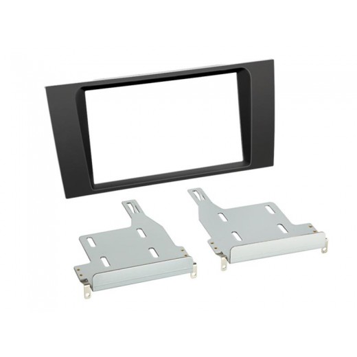Car radio reduction frame for Audi A4