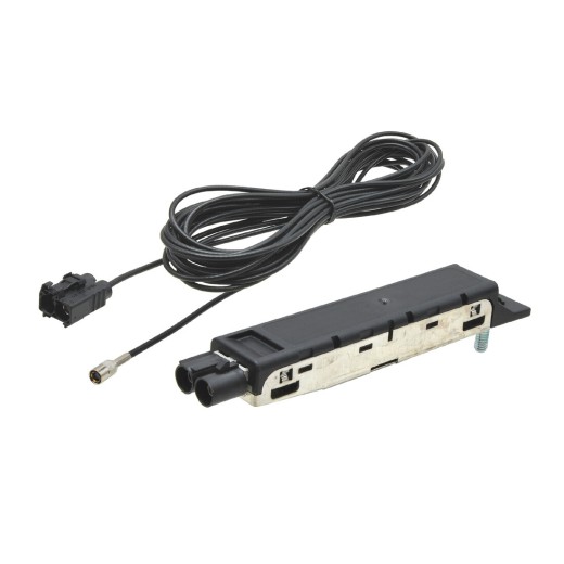 Amplificator de semnal si splitter Calearo 7590009