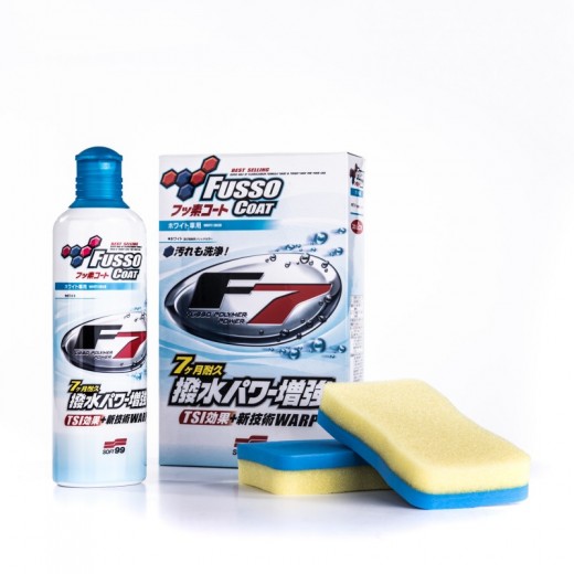 Tekutý vosk Soft99 Fusso Coat F7 Light (300 ml)