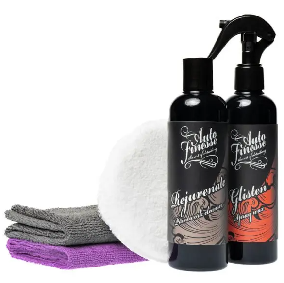 Malá sada pro rychle navoskovaný lak nového auta od Auto Finesse