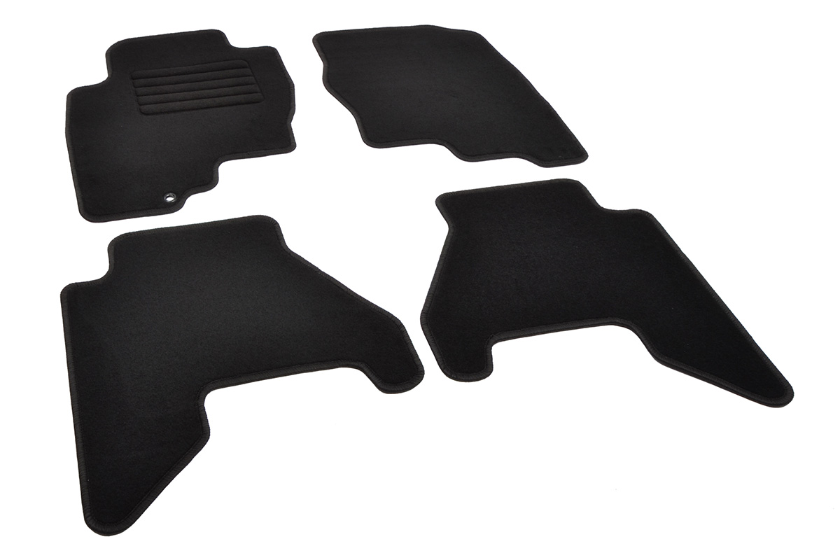 Textilní autokoberce Rigum pro Nissan Navara (2005 - 2010), Pathfinder (2005 - 2010)