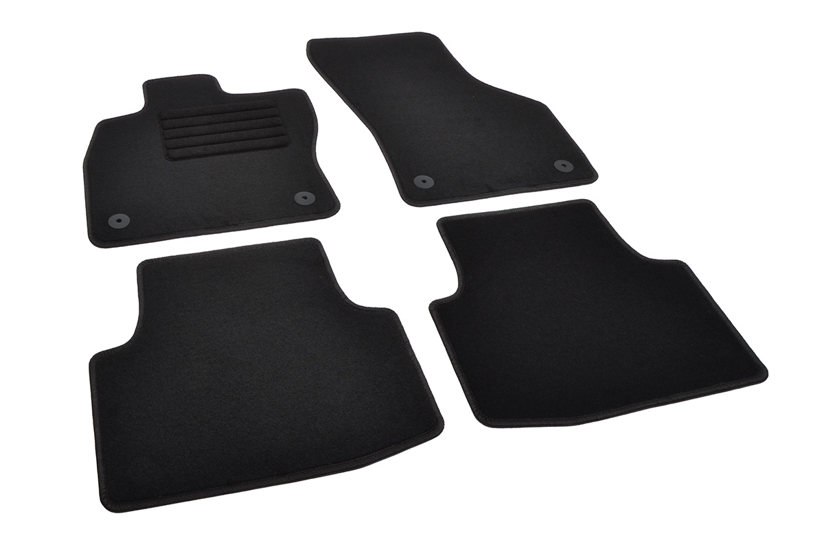 Textilní autokoberce Rigum pro Volkswagen Passat B8 (2014 -)