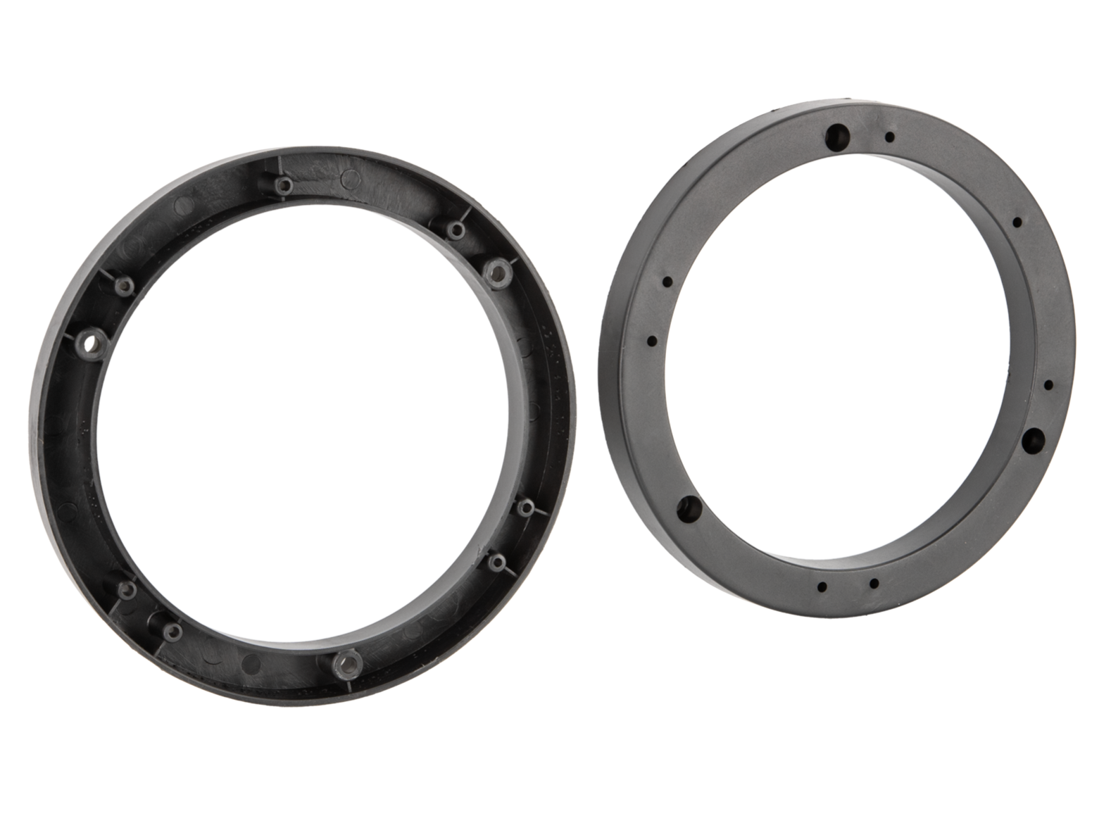 Univerzální plastové redukce pod reproduktory 160 mm