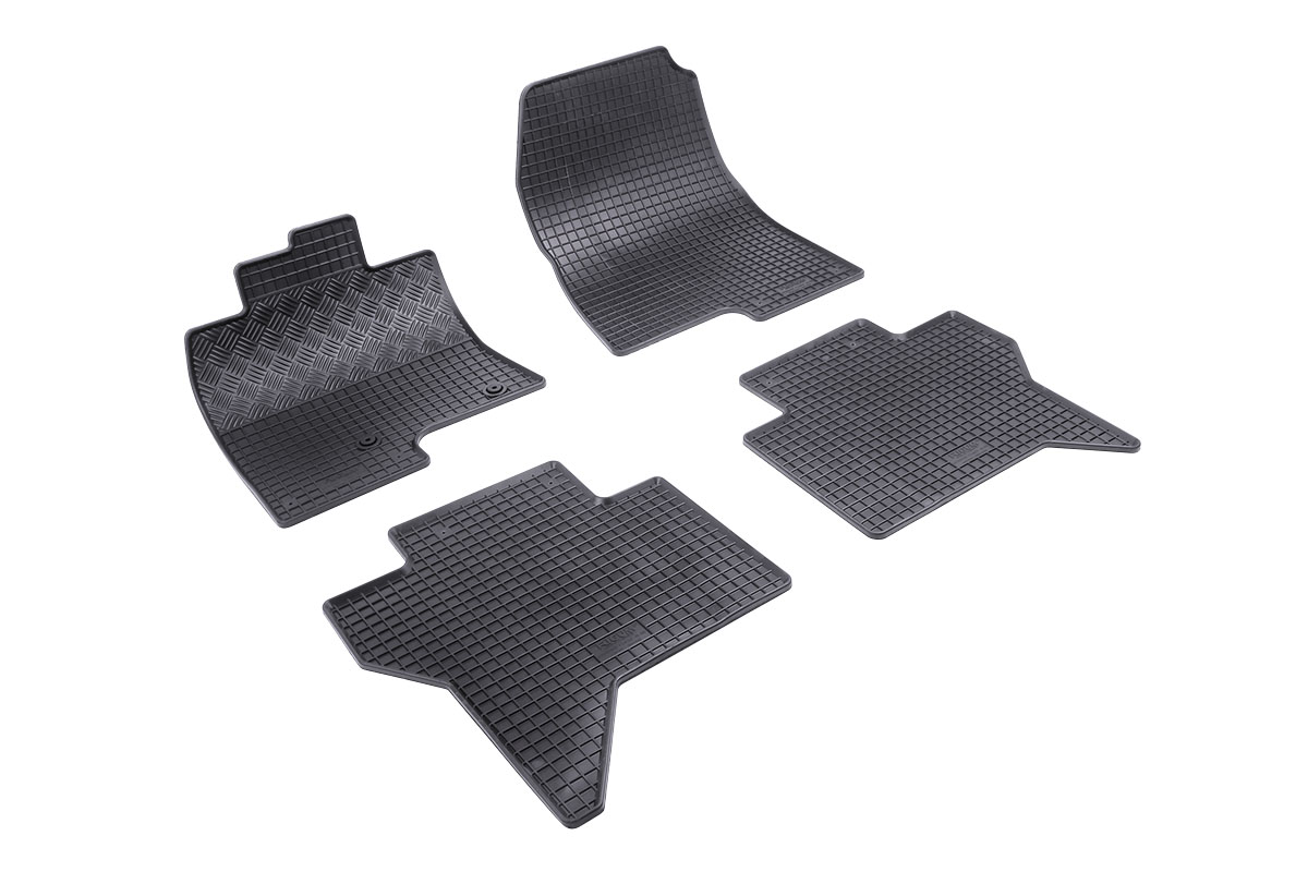 Gumové autokoberce Rigum pro Mitsubishi Pajero 5 dveř. (2000 -)