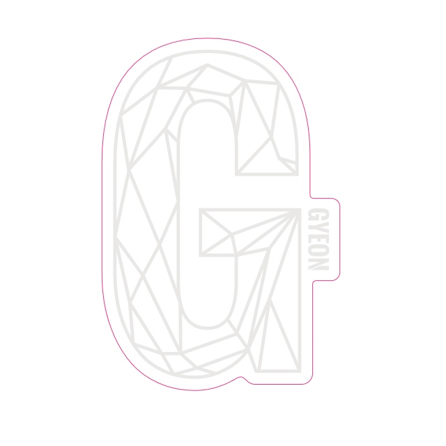 Levně Samolepka Gyeon G Sticker White (100 mm x 65,6 mm)