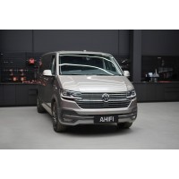 VW T6.1 s kompletní akustickou úpravou – pokročilé odhlučnění a nový audio systém