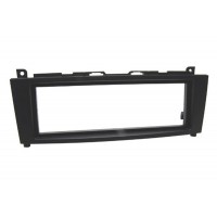 Рамка за автомобилно радио Mercedes C-class