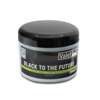 Přípravek na ošetření plastů a pneumatik ValetPRO Black To The Future (250 ml)
