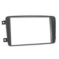 Редукционна рамка за автомобилно радио за Mercedes C-Class, CLK, Viano, Vito
