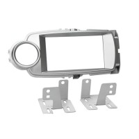 Редукционна рамка за автомагнитола за Toyota Yaris III